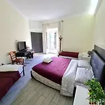 Lili&Aurora Home